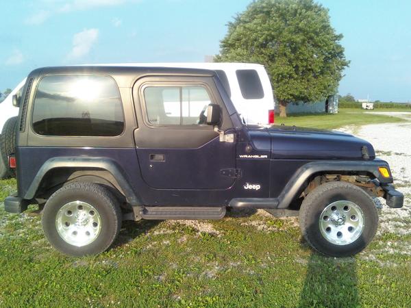 99 Wrangler, hard top, AT, AC