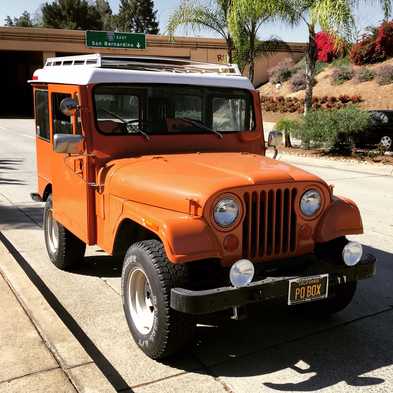 1970 Postal/Mail DJ-5 Jeep